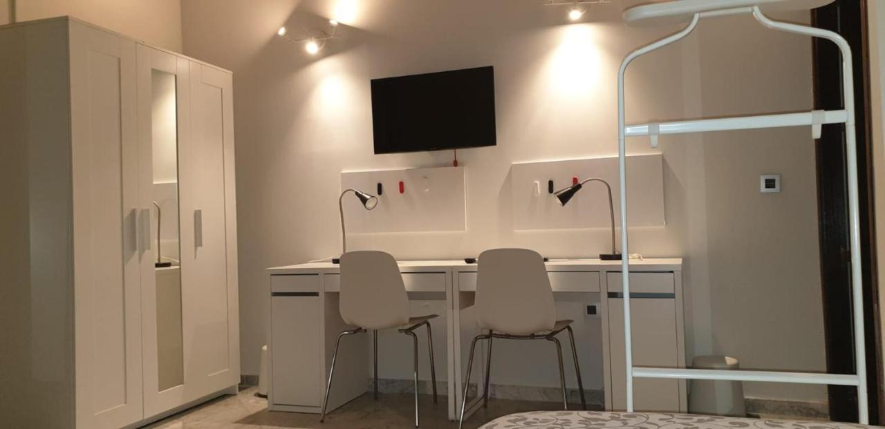 הוסטל סביליה Residencia Viriato מראה חיצוני תמונה