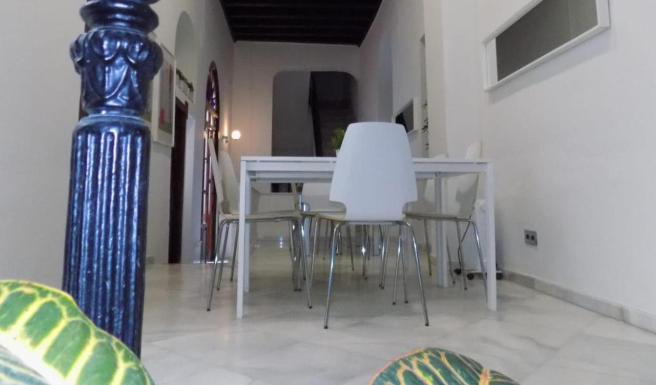 הוסטל סביליה Residencia Viriato מראה חיצוני תמונה